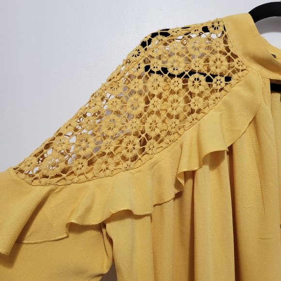 Free People Yellow Blouse Large NWT - Picture 13 of 13